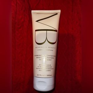 Firming & Tightening Body Hydration Treatment
6.7 fl oz